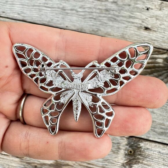 Vintage Jewelry Sarah Coventry Silver Tone Butterfly Brooch Pin - Picture 2 of 2
